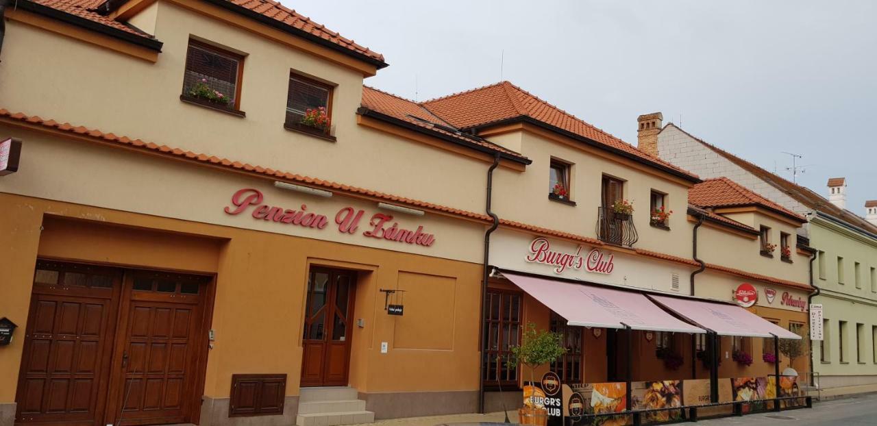 Penzion U Zamku Lednice Ngoại thất bức ảnh